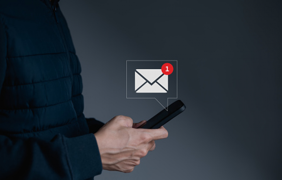 Notifica sul cellulare tramite direct email marketing